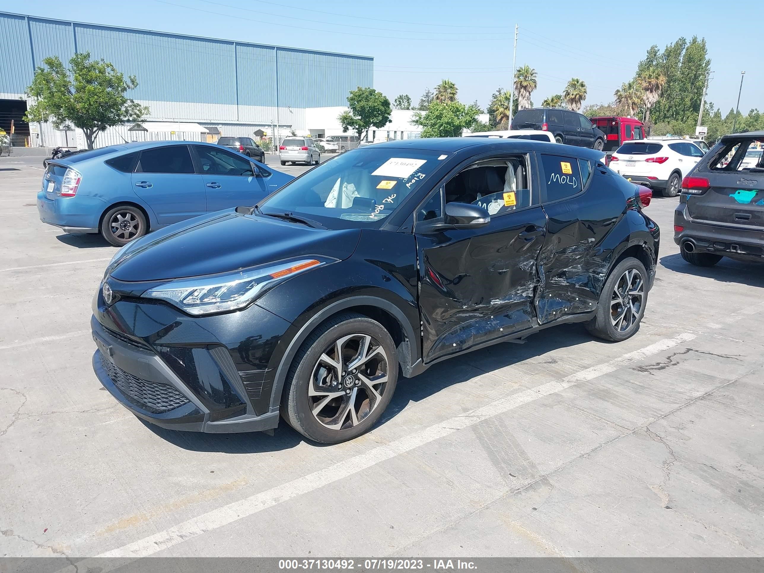 JTNKHMBX5L1080859  toyota c-hr 2020 IMG 1