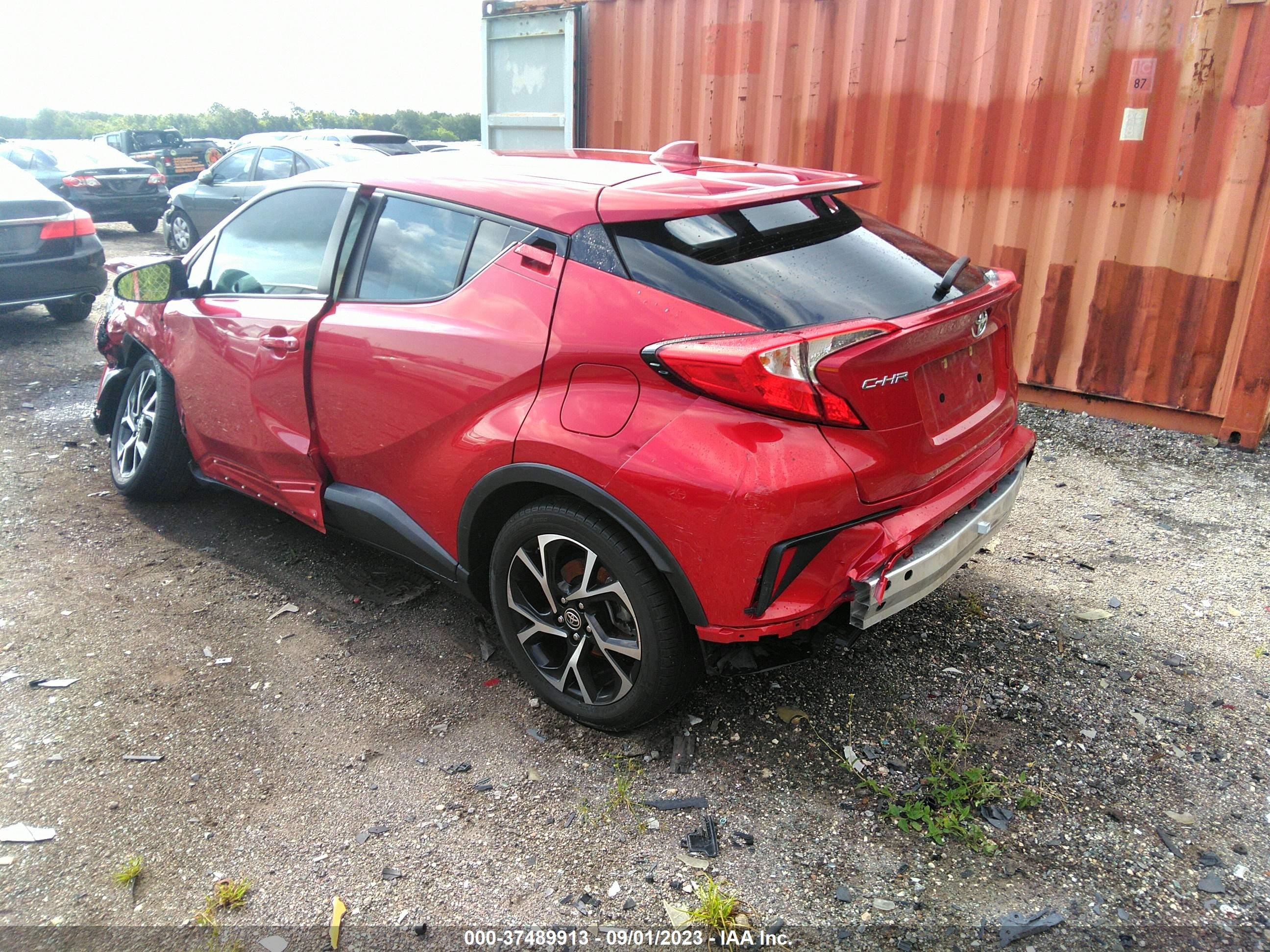 NMTKHMBX0MR135760  toyota c-hr 2021 IMG 2