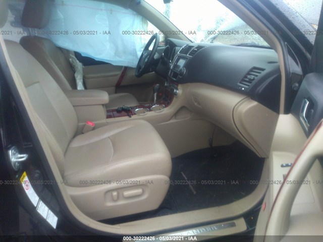 5TDDK3EH5DS243690  toyota highlander 2013 IMG 4