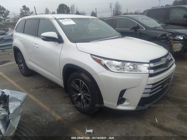 5TDBZRFH1HS418396  toyota highlander 2017 IMG 0