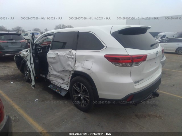 5TDBZRFH1HS418396  toyota highlander 2017 IMG 2