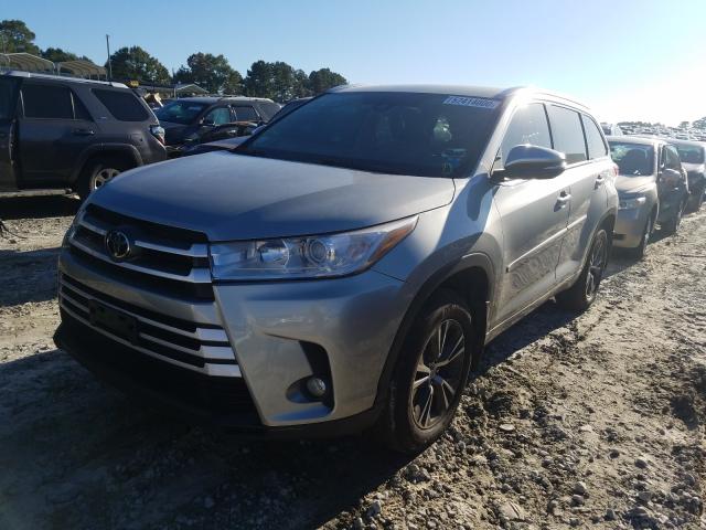 5TDBZRFH4HS423995  toyota highlander 2017 IMG 1