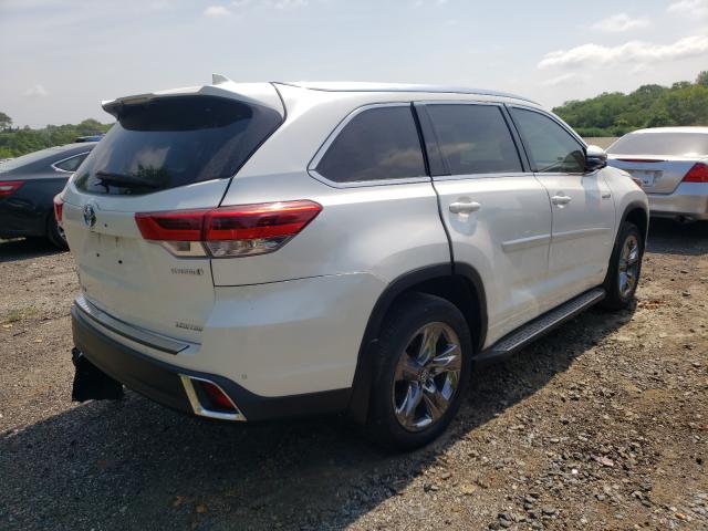 5TDDGRFH3JS037363  toyota highlander 2018 IMG 3