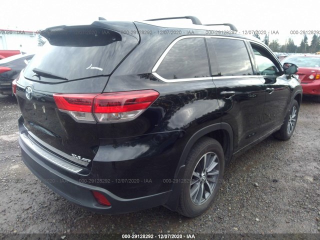 5TDJZRFH2HS509785  toyota highlander 2017 IMG 3