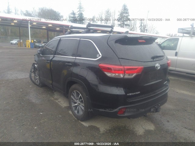 5TDJZRFH8HS413644  toyota highlander 2017 IMG 2