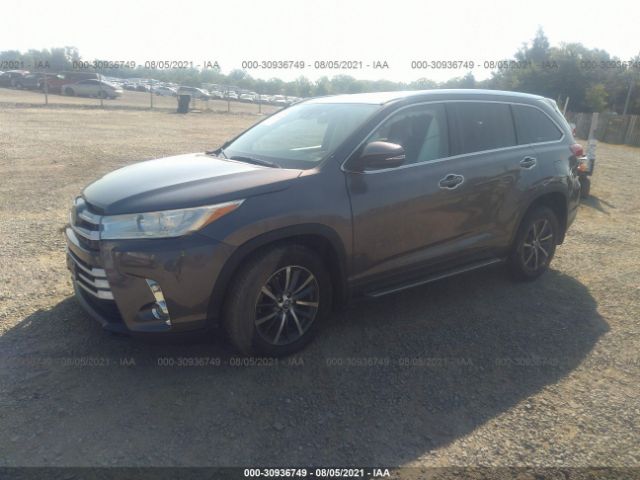 5TDJZRFH8HS428953  toyota highlander 2017 IMG 1