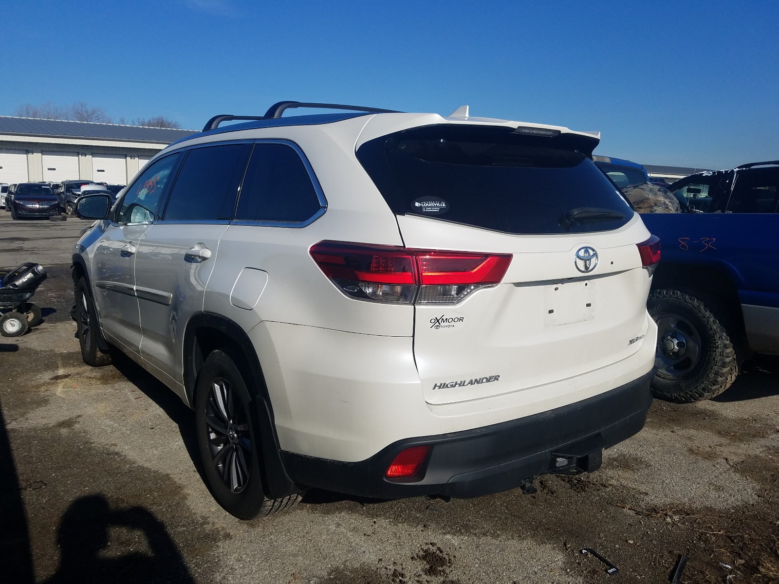 5TDJZRFH9JS808633  toyota highlander 2018 IMG 2