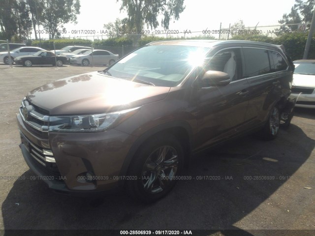 5TDYZRFH9HS202130  toyota highlander 2017 IMG 1