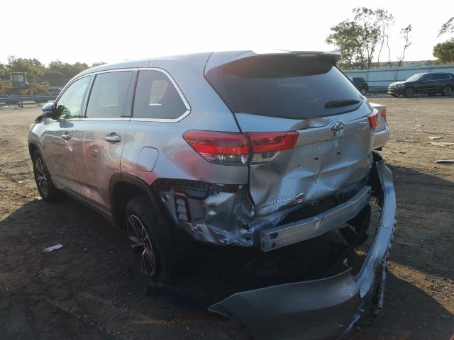 5TDBZRFH4JS849708  toyota highlander 2018 IMG 2