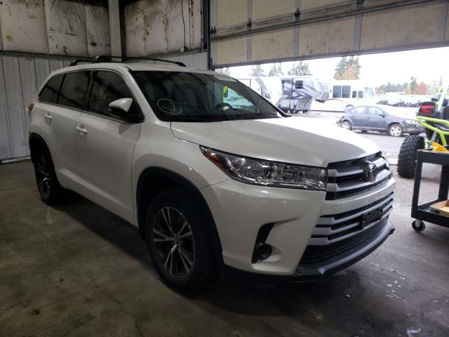 5TDBZRFH8JS864681  toyota highlander 2018 IMG 0