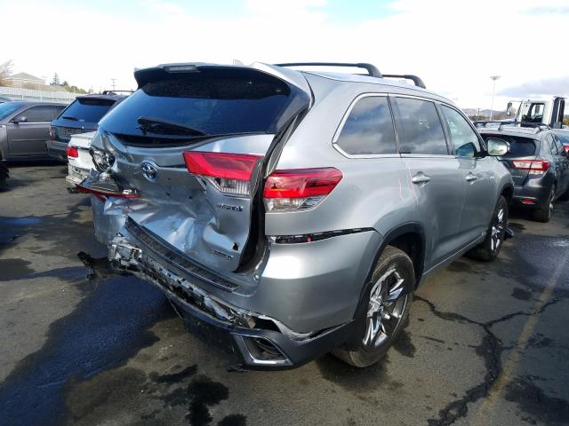 5TDDGRFH0JS050717  toyota highlander 2018 IMG 3