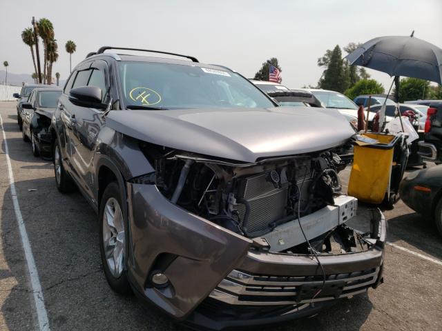 5TDDGRFH1JS042206  toyota highlander 2018 IMG 0