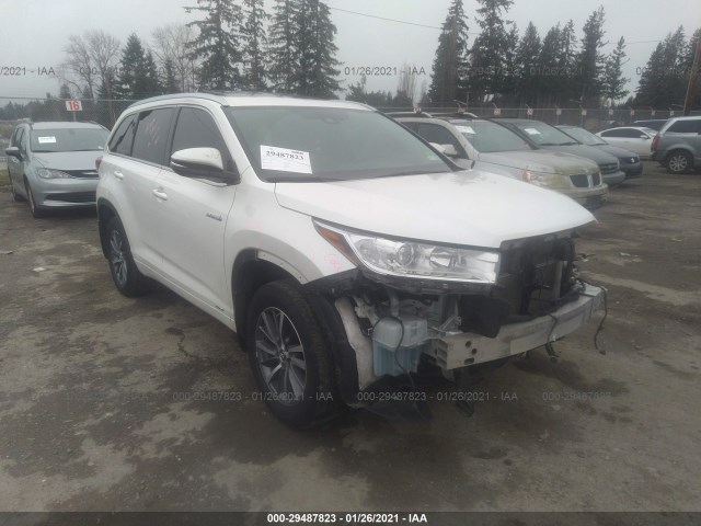 5TDJGRFH0JS044290  toyota highlander 2018 IMG 0