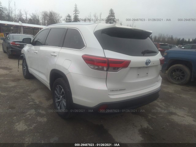 5TDJGRFH0JS044290  toyota highlander 2018 IMG 2