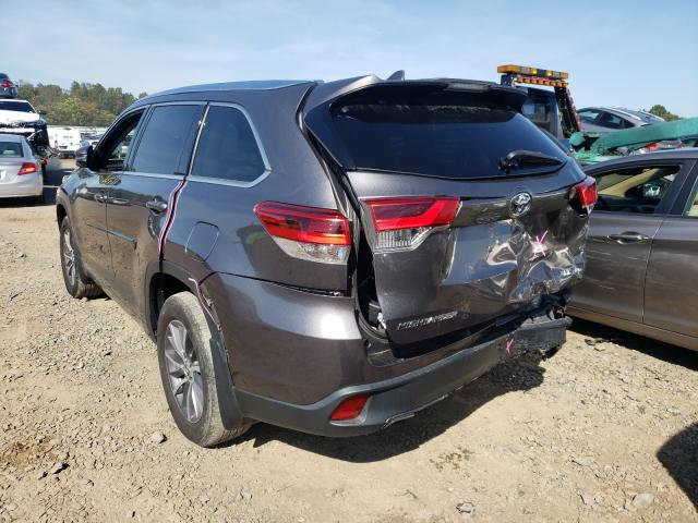 5TDJZRFH5JS833447  toyota highlander 2018 IMG 2