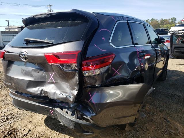 5TDJZRFH5JS833447  toyota highlander 2018 IMG 3