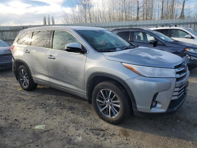 5TDJZRFH8JS546622  toyota highlander 2018 IMG 3