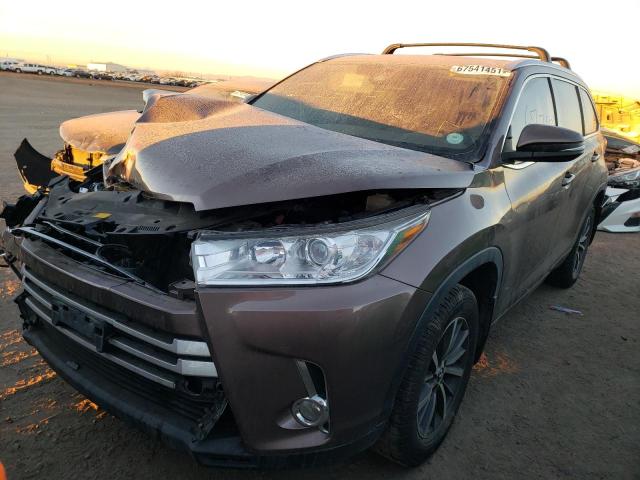 5TDJZRFH8JS829151  toyota highlander 2018 IMG 1