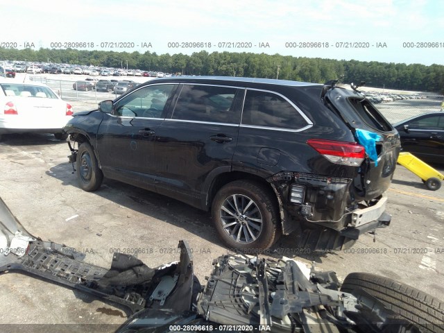 5TDJZRFH8JS837119  toyota highlander 2018 IMG 2