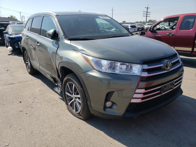 5TDJZRFH9JS902415  toyota highlander 2018 IMG 0