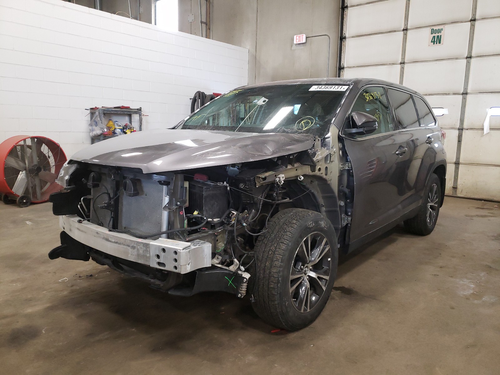 5TDBZRFH9KS702981  toyota highlander 2019 IMG 1