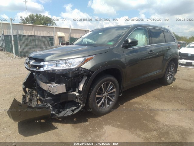 5TDJZRFH2KS990483  toyota highlander 2019 IMG 1