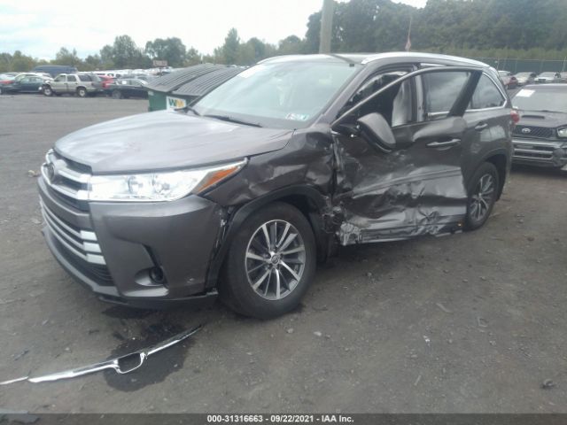 5TDJZRFHXKS620186  toyota highlander 2019 IMG 1