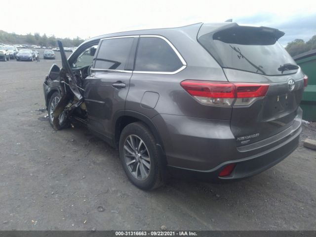 5TDJZRFHXKS620186  toyota highlander 2019 IMG 2