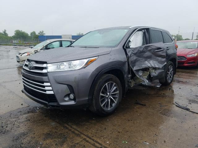 5TDJZRFHXKS712589  toyota highlander 2019 IMG 1