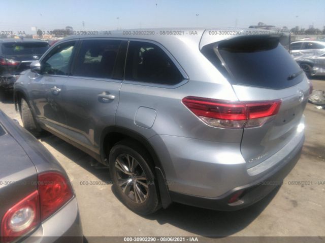 5TDZARFH3KS046928  toyota highlander 2019 IMG 2