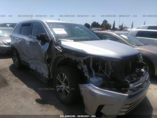 5TDZARFH3KS046928  toyota highlander 2019 IMG 5