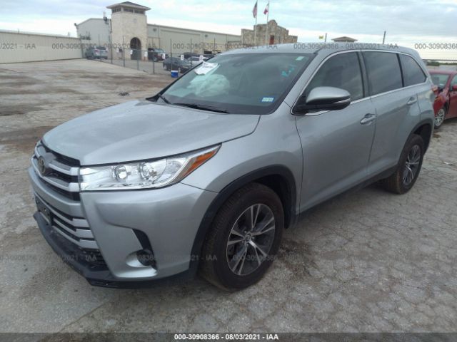 5TDZARFH3KS058593  toyota highlander 2019 IMG 1