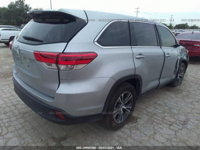 5TDZARFH3KS058593  toyota highlander 2019 IMG 3