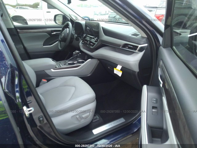 5TDYARAH5LS003261  toyota highlander 2020 IMG 4