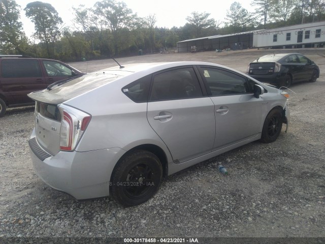 JTDKN3DU7C5499010  toyota prius 2012 IMG 3