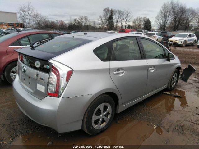 JTDKN3DU7D5690704  toyota prius 2013 IMG 3