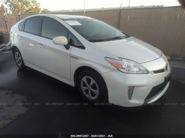 JTDKN3DU1F0399888  toyota prius 2015 IMG 0