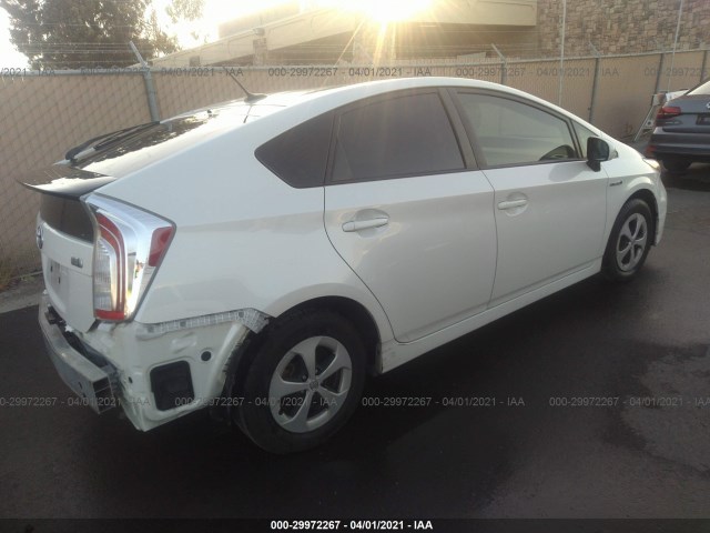 JTDKN3DU1F0399888  toyota prius 2015 IMG 3