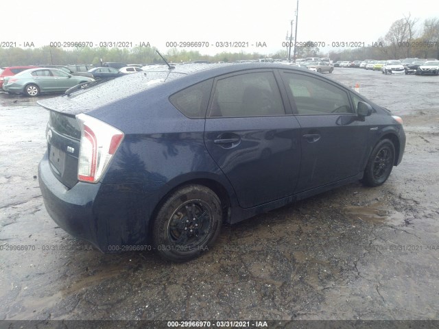 JTDKN3DU5F0397917  toyota prius 2014 IMG 3