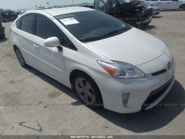 JTDKN3DU3F0395342  toyota prius 2015 IMG 0