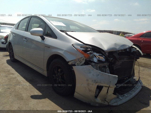 JTDKN3DU4F1927028  toyota prius 2015 IMG 0