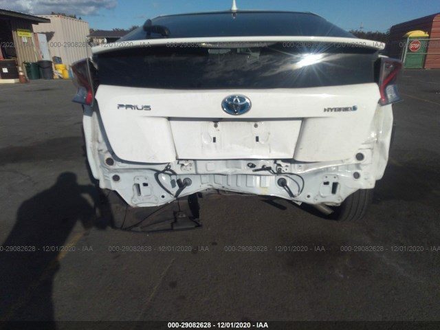 JTDKARFU3G3022197  toyota prius 2016 IMG 5