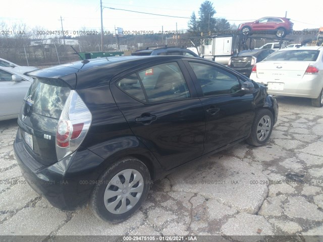 JTDKDTB32E1573392  toyota prius c 2014 IMG 3