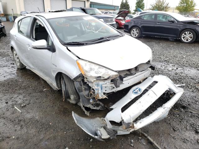 JTDKDTB36E1061425  toyota prius c 2014 IMG 0