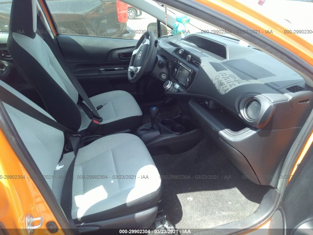 JTDKDTB34F1098488  toyota prius c 2015 IMG 4