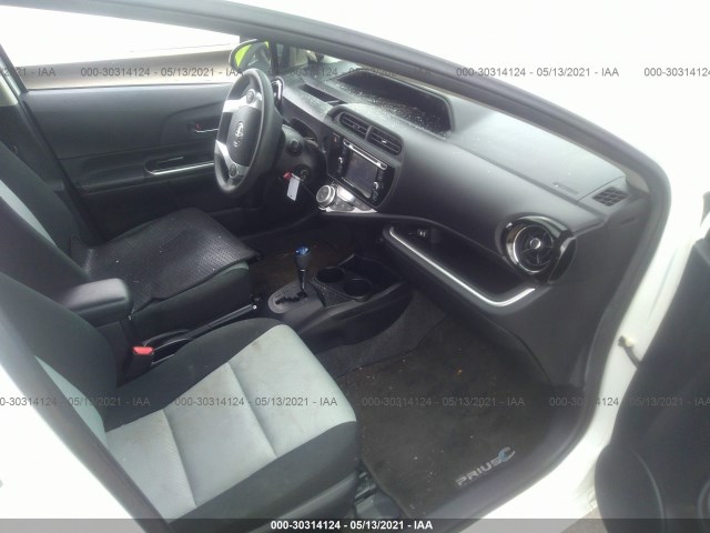 JTDKDTB35F1094367  toyota prius c 2015 IMG 4