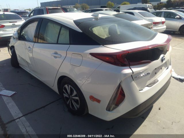 JTDKARFPXJ3069728  toyota prius prime 2018 IMG 2