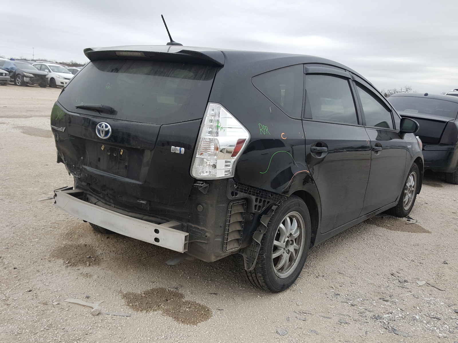 JTDZN3EU2C3177836  toyota prius v 2012 IMG 3