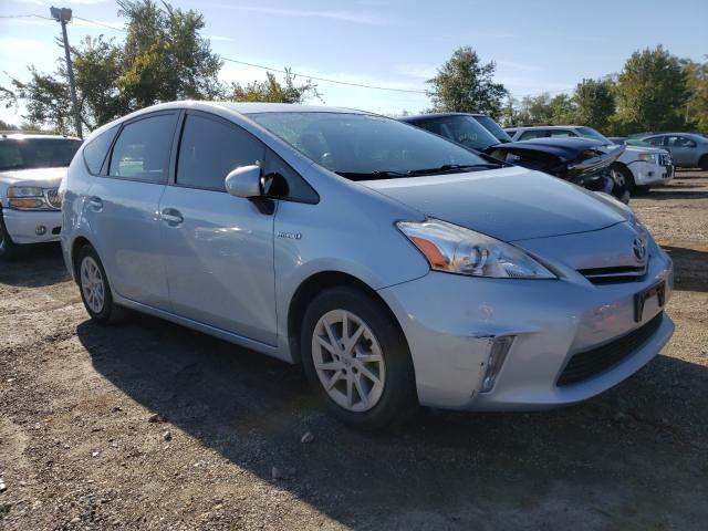 JTDZN3EU1E3322920  toyota prius v 2014 IMG 0