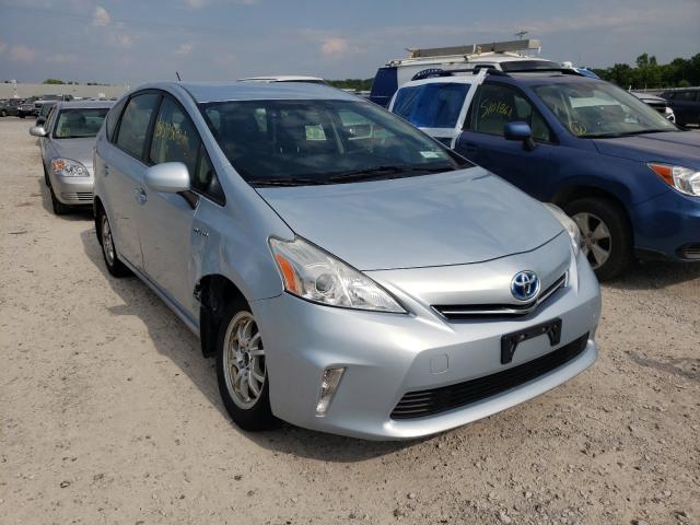 JTDZN3EU3D3265795  toyota prius v 2013 IMG 0